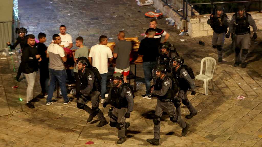 ‘Israeli’ Occupation Forces Arrest Two Palestinians, Injure Dozens