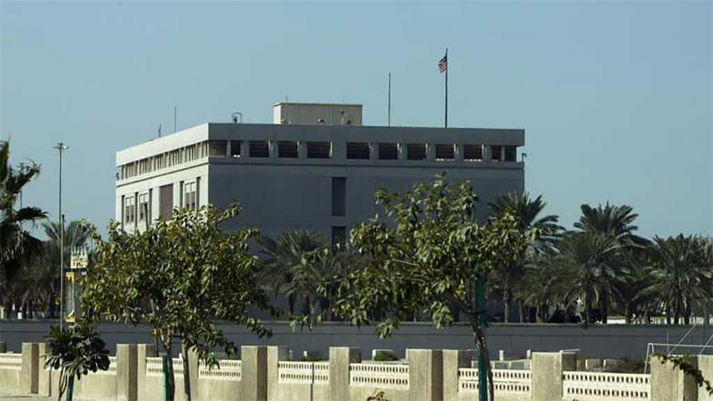 Bahraini Opposition Condemns Raising Unconventional Flag over US Embassy