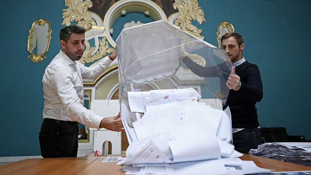 Pro-Putin Party Wins Majority in Russian Elections