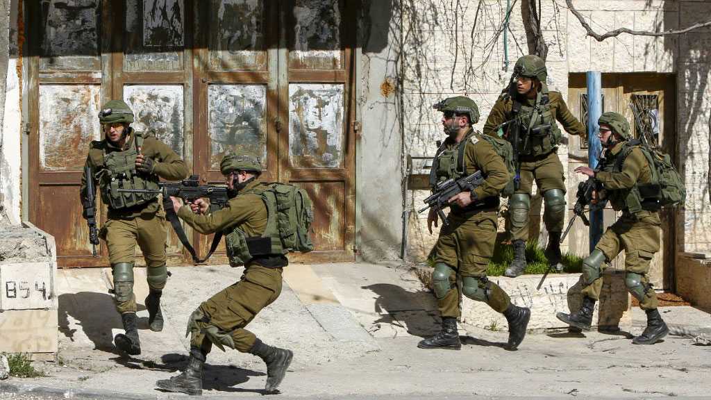 Palestinian Martyred, another Injured by ‘Israeli’ Fire in Southern West Bank
