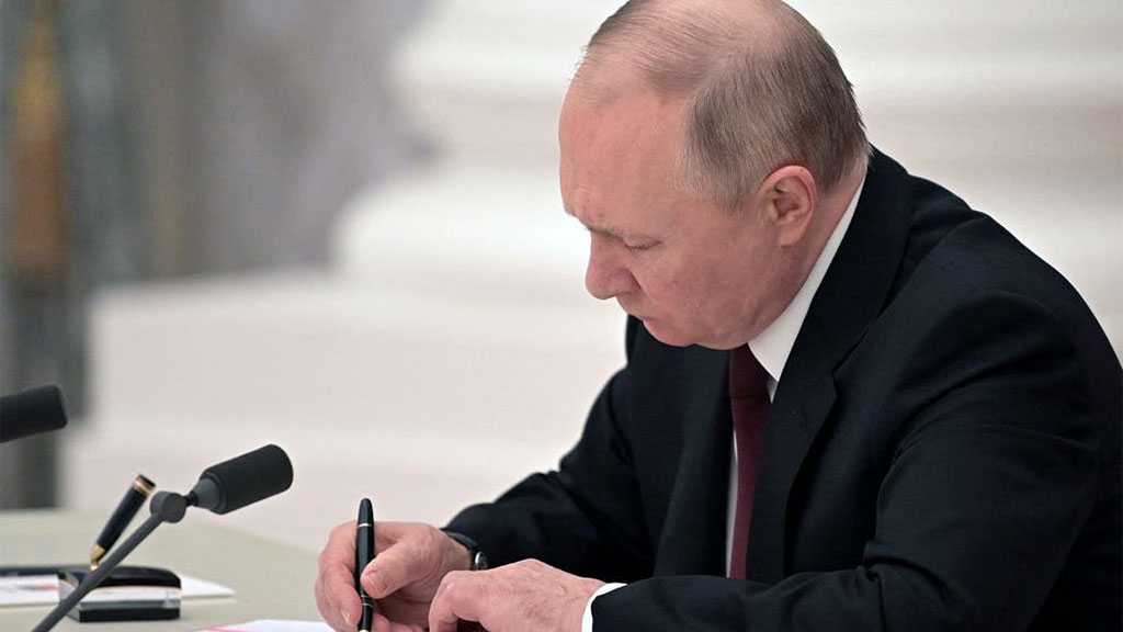 Putin Declares Lugansk, Donetsk Independent Republics