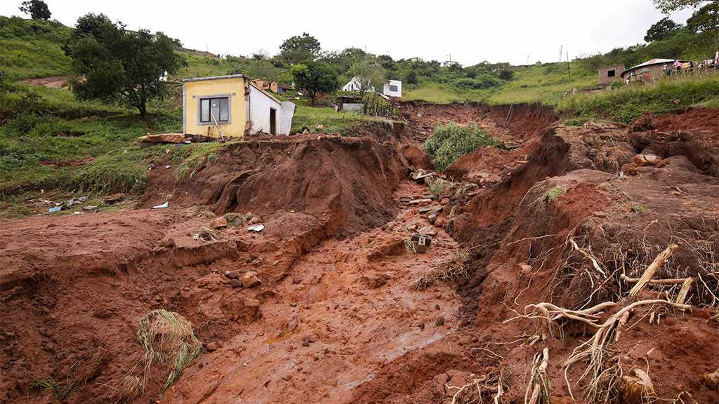 South Africa Flood Toll Rises to 443, Dozens Still Missing