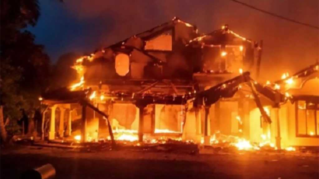 Sri Lankan Army Evacuates Ex-PM from Besieged Residence