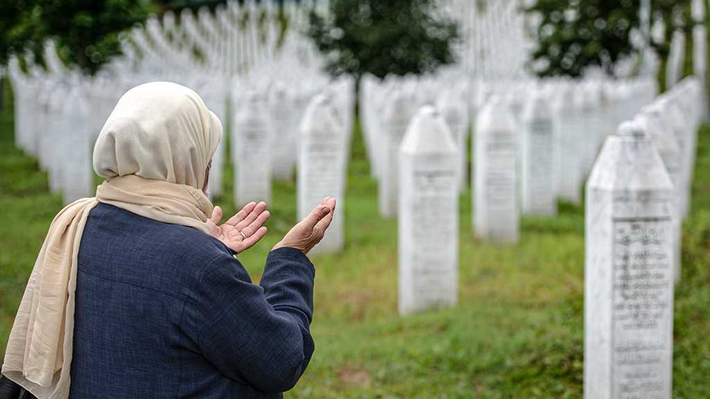 Dutch PM Apologizes to Troops Over Srebrenica Massacre, Rubbing Salt into Wounds