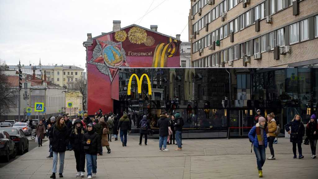 US Officials: Russia Sanctions Aren’t Working