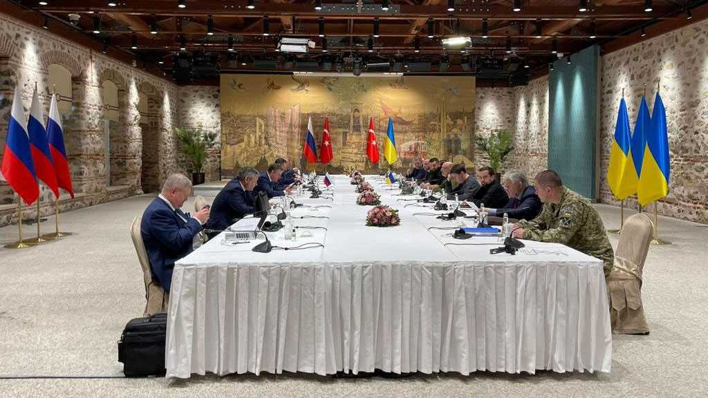 Kremlin Says Open to Talks with Ukraine