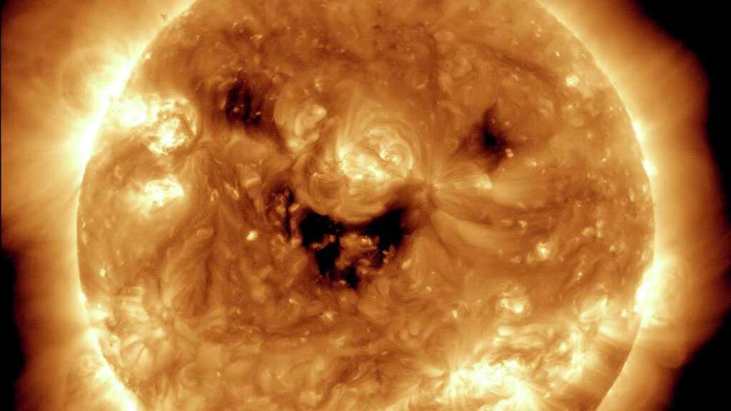 NASA Captures Image of The Sun ‘Smiling’