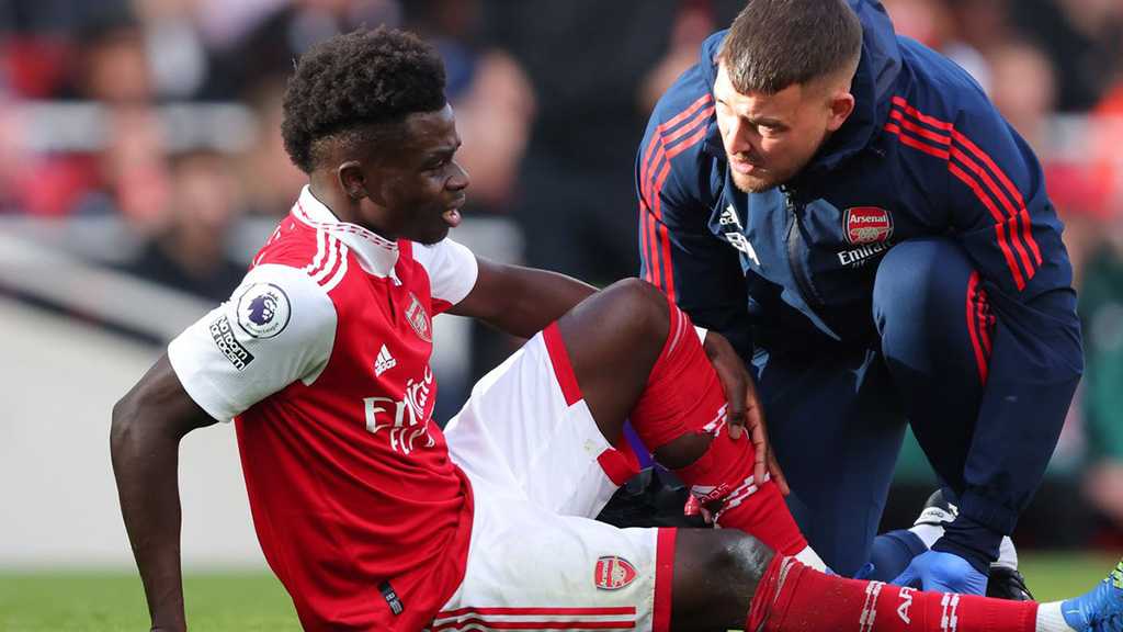 England Star Saka Fit for World Cup