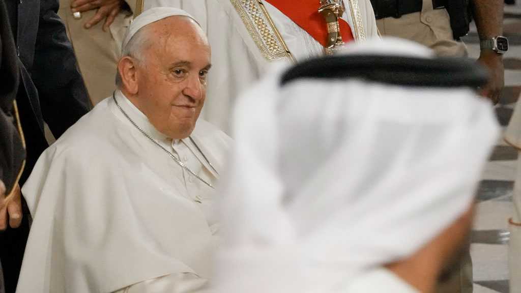 Bahraini Opposition: Al Khalifah Regime Exploiting Pope’s Visit to Conceal Its Crimes