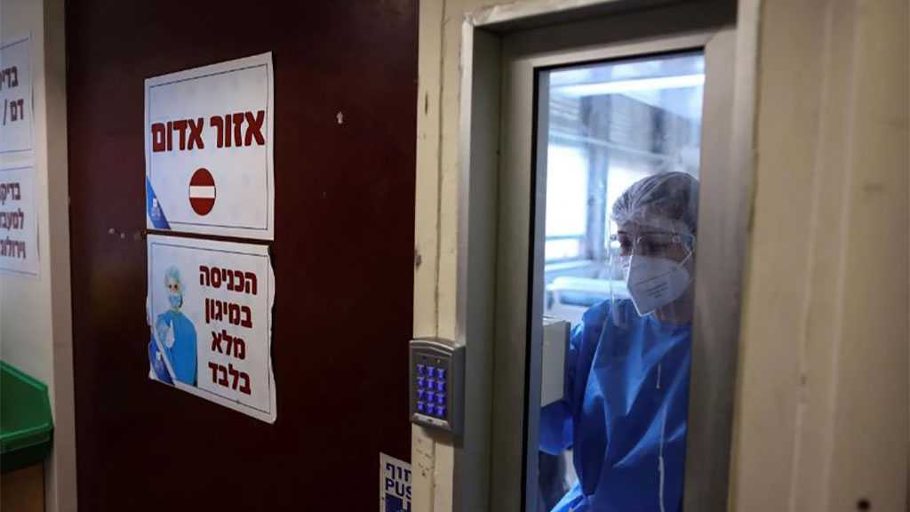 ‘Israeli’ Hospital Fires Doctor for Giving Sweets to Wounded Palestinian Boy!
