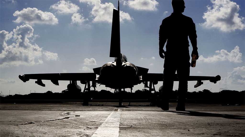 UK Not Ruling Out Delivery of Military Aircraft to Ukraine