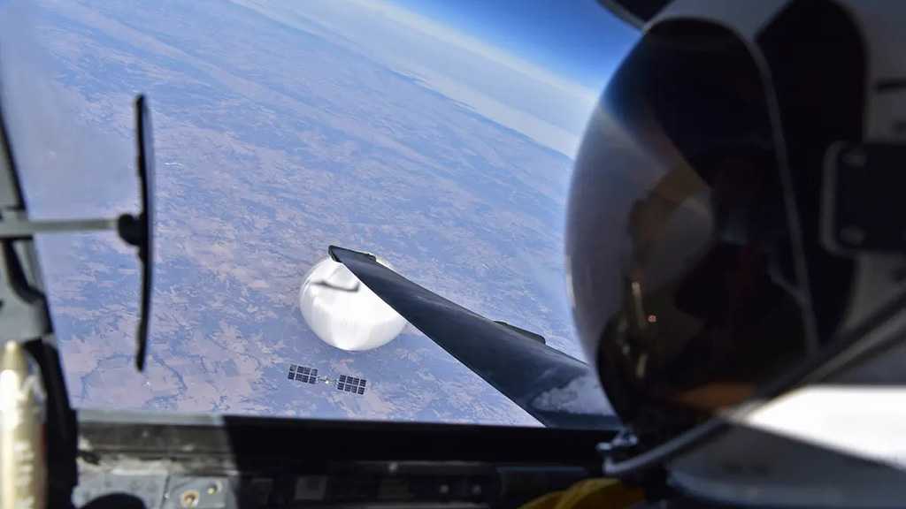 Pentagon Releases Selfie of US Pilot Flying Above Chinese Spy Balloon