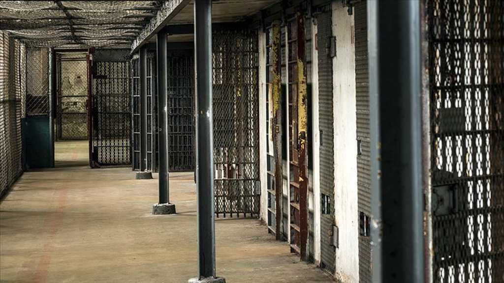 Palestinian Detainees Burn Prison Cells in Response to “Israeli” Measures