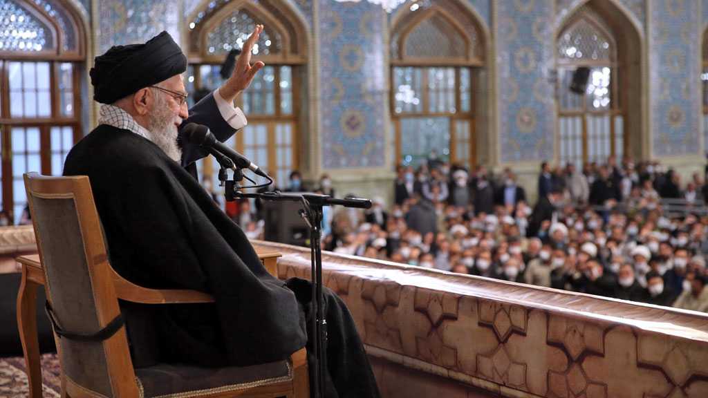 Imam Khamenei: Iran’s Enemies Seek Changing Its Identity; People Foiled Such Conspiracies