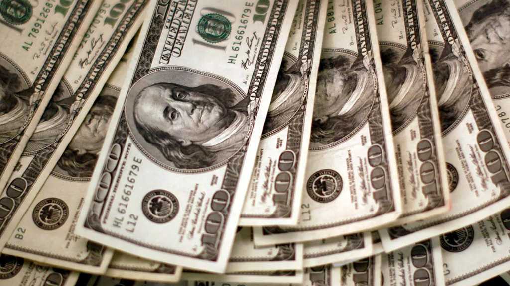 Putin: De-Dollarization Being Forced on Russia
