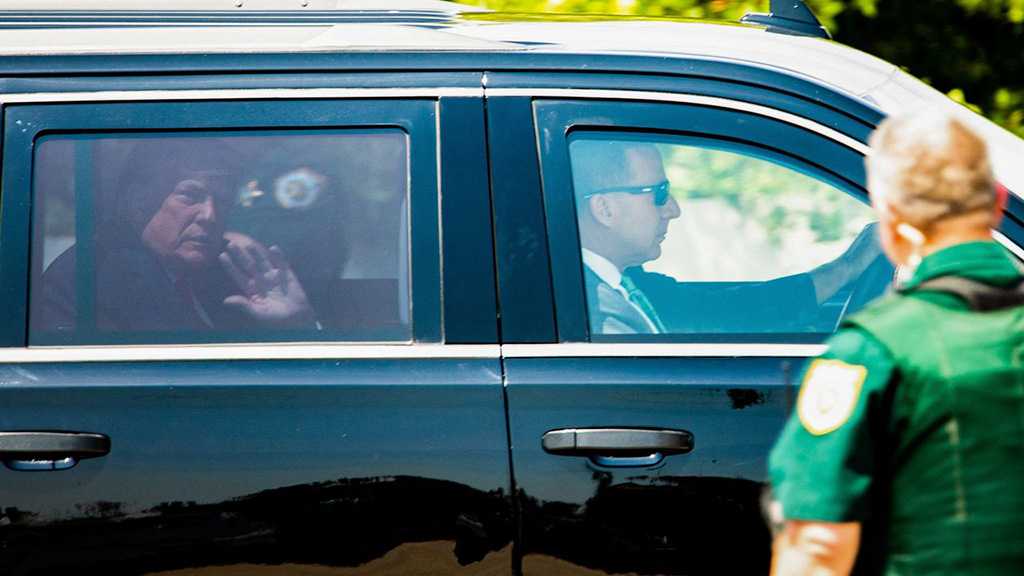 Trump Arrives in New York to Face Criminal Charges