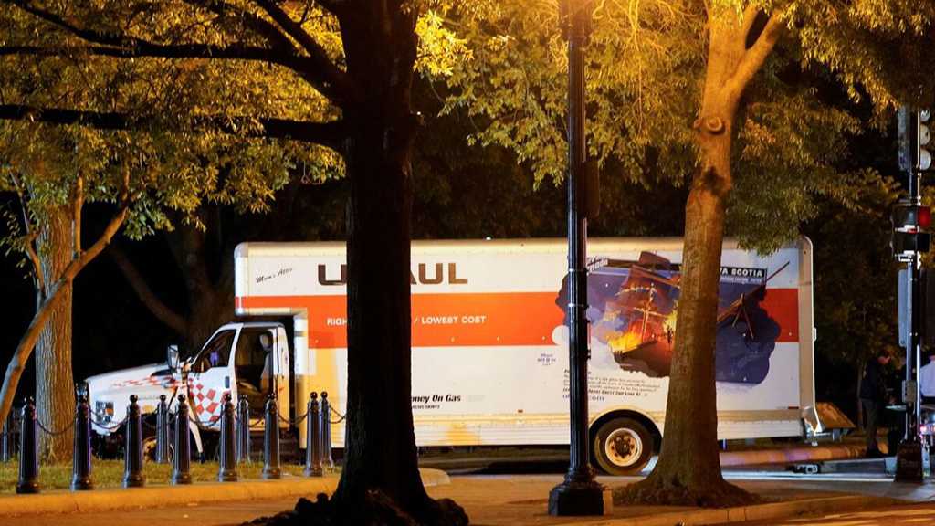 Secret Service: Truck Crashes Near White House, Driver Detained