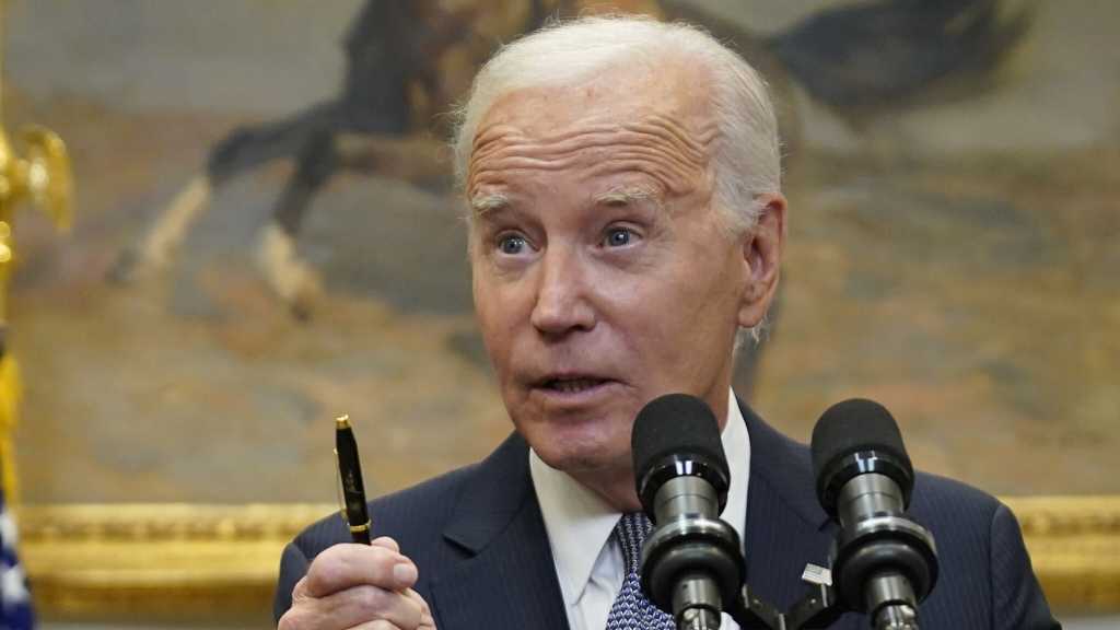US: Biden Strongly Disagrees with Supreme Court Ruling on Student Loans