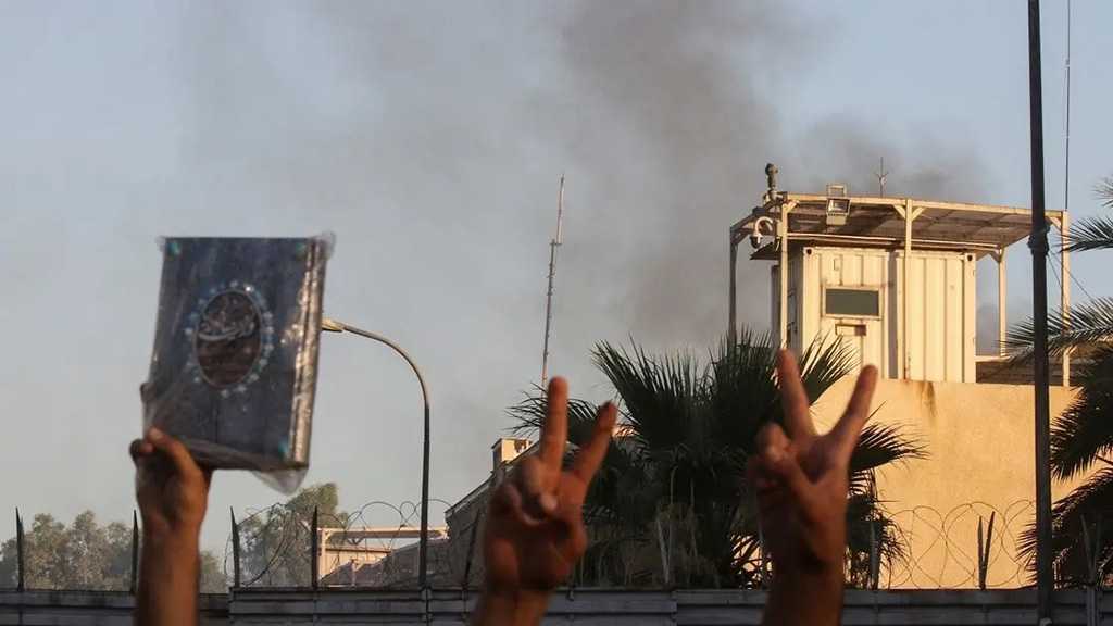 Protesters Burn Quran in Front of Iraqi Embassy in Denmark