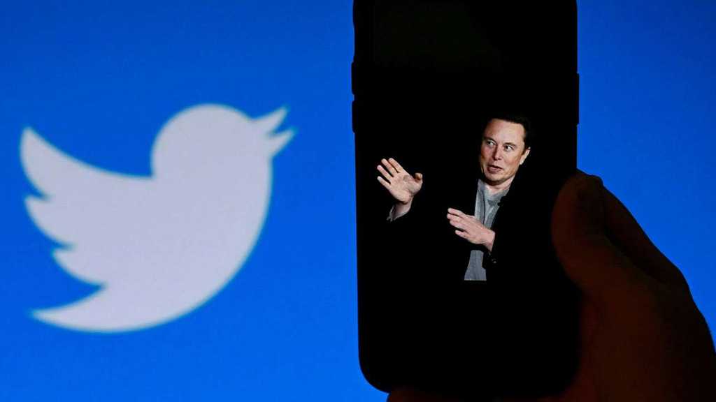 Elon Musk to Hold Twitter Fire Sale