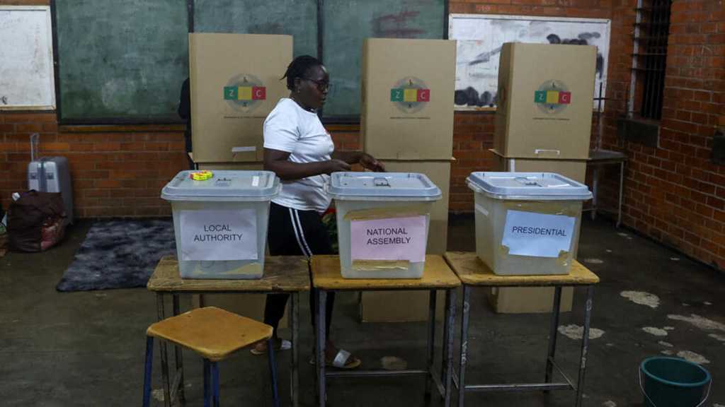 Voting Begins in Zimbabwe’s Presidential, Parliamentary Elections