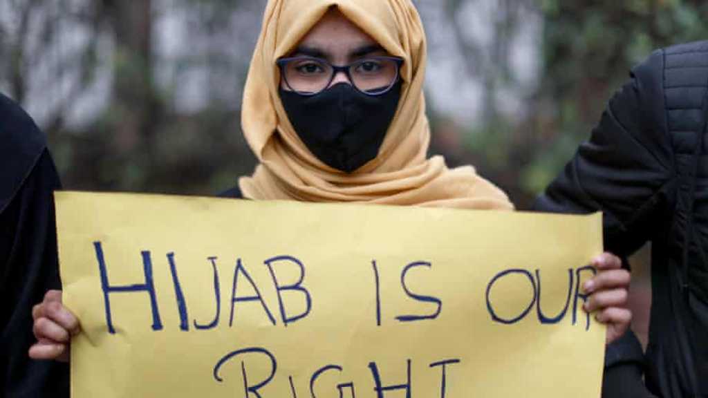 US: Muslim Woman Sues Sheriff’s Office after Being Forced to Remove Hijab