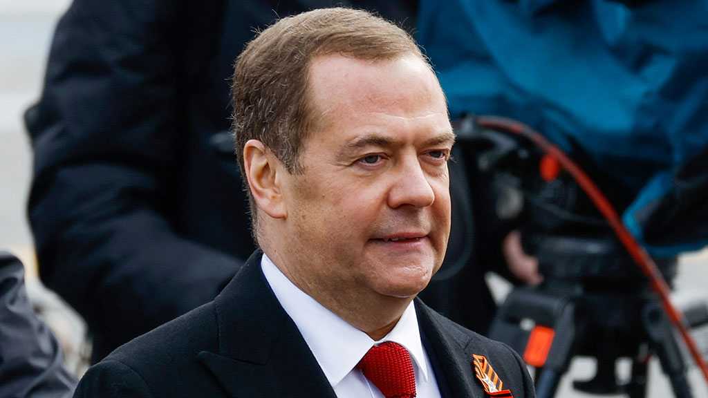 Russia’s Medvedev: Musk “The Last Adequate Mind” in America