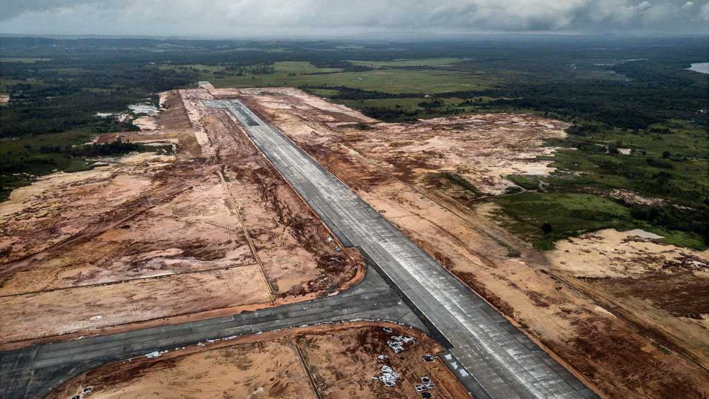 Pentagon Clearing Jungle for New Base Near China