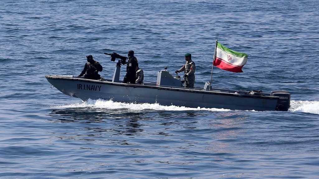 Iran Border Guards Hold Drills in Southern Waters