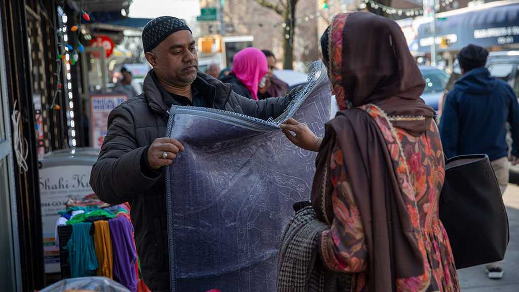 NYPD Raids and Ousts Islamic Vendors Ahead of Ramadan