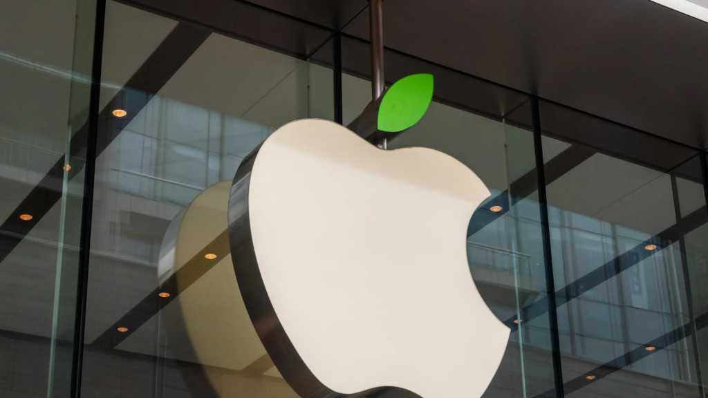 US Gov’t Sues Apple