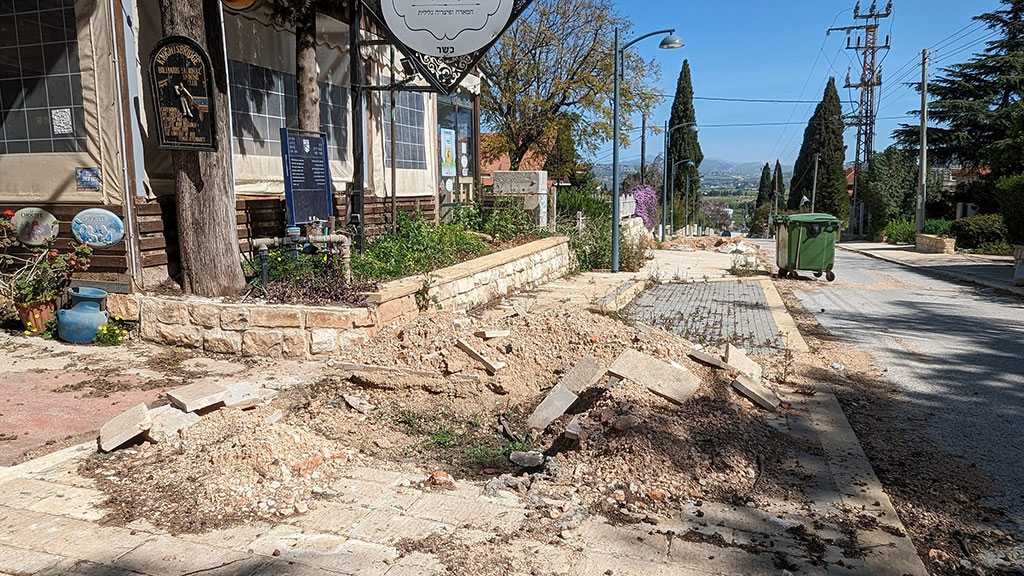 Hezbollah Rockets Transform “Metula” into an Abandoned Settlement