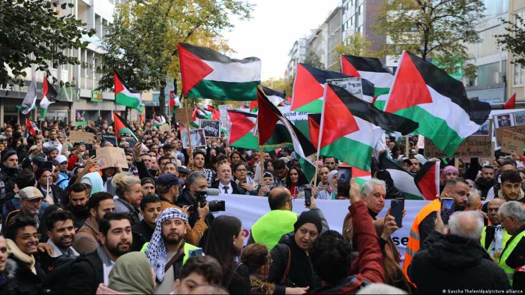 Thousands of German Scholars: Education Minister must Resign over Palestine Sanctions