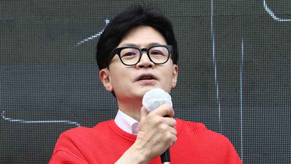 South Korea’s Ruling Party Chief Steps down