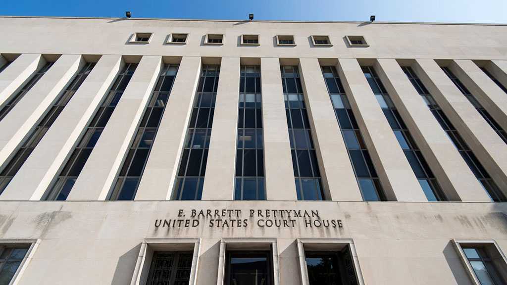 Judge Moves to Hold Trump Admin. in Contempt Over Defiance of Deportation Order