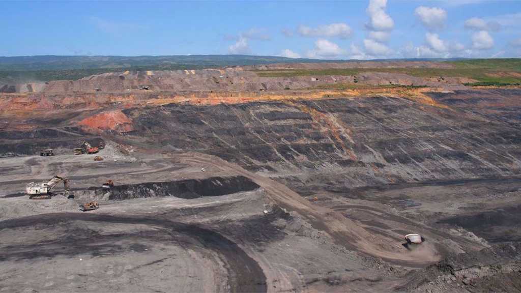 Colombian President Petro Slams Companies for Violating Coal Export Ban to ’Israel’