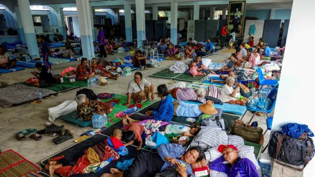 Thailand-Cambodia Clashes Enter 2nd Day: More than 100,000 Displaced