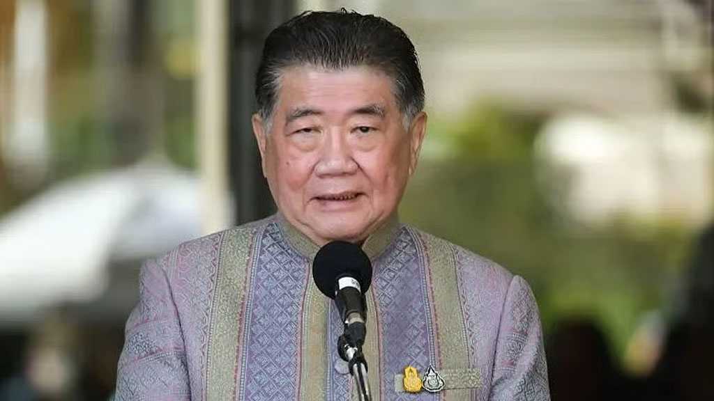 Thai PM Warns Clashes with Cambodia Could Escalate into War