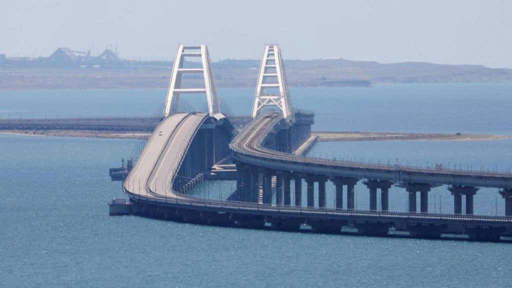 Russia Foils Ukrainian Car Bomb Plot on Crimean Bridge