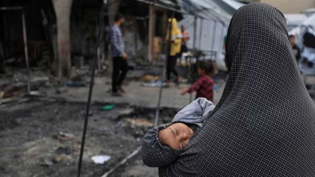 “Israeli” Strikes Hit Displaced Families in Gaza City