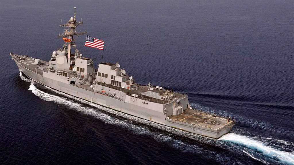 Venezuelan Jets Buzz US Destroyer Amid Rising Tensions in Caribbean