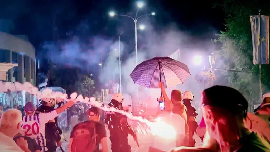 Serbia: Violence Erupts during Student Protest 