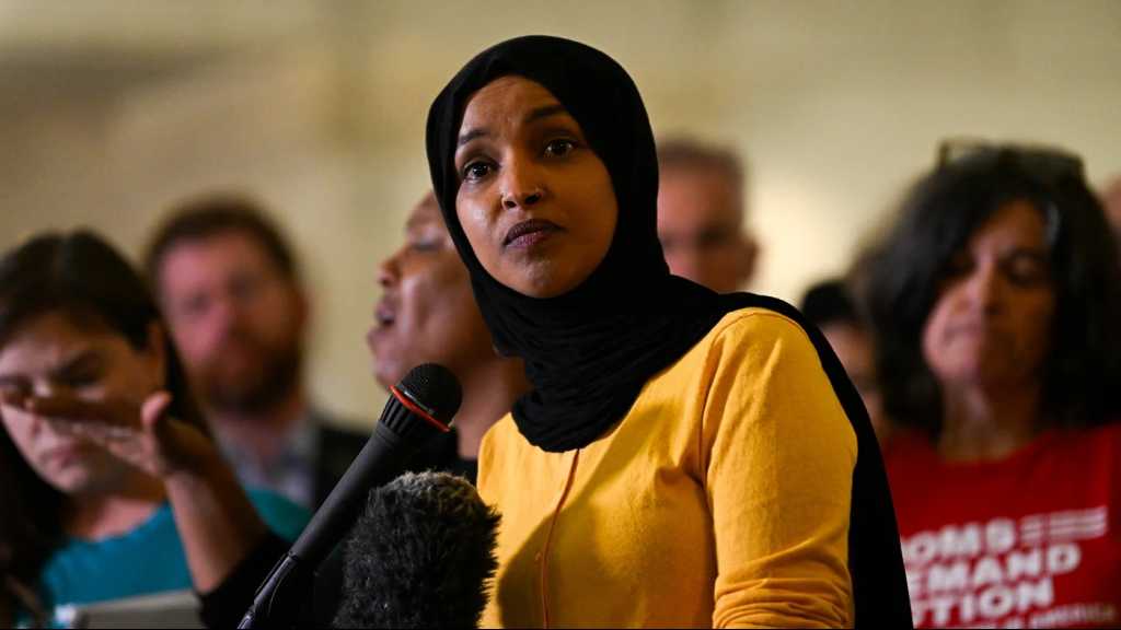 Trump: Somalia A Place with Nothing Except Poverty, Piracy and Violence