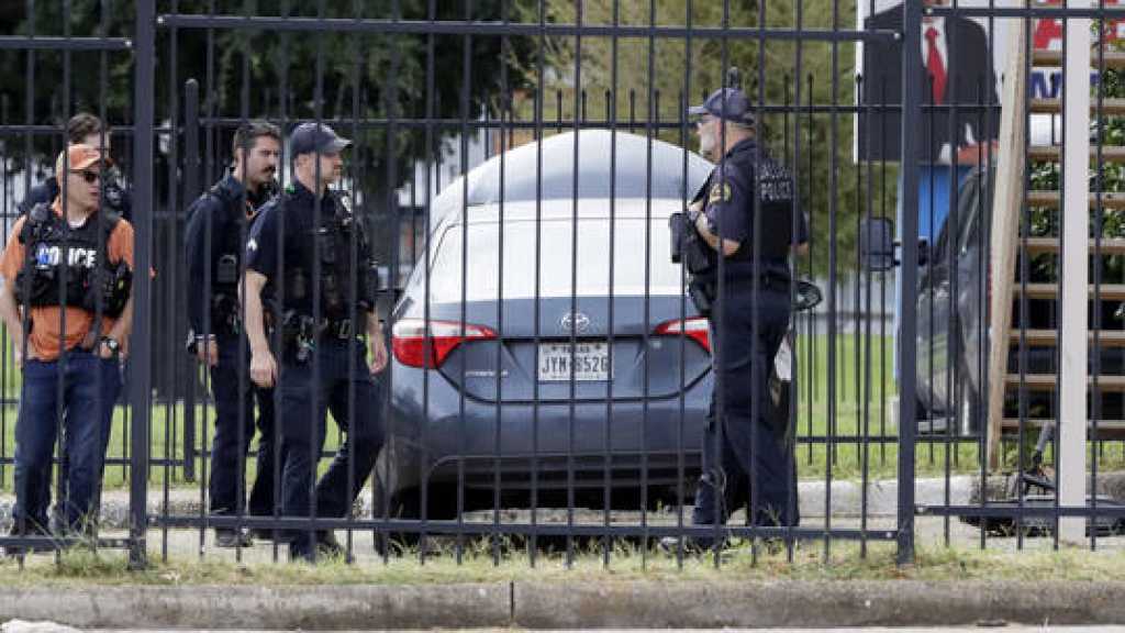 Trump Vows to End ‘Radical Left Terrorism’ After ICE Attack