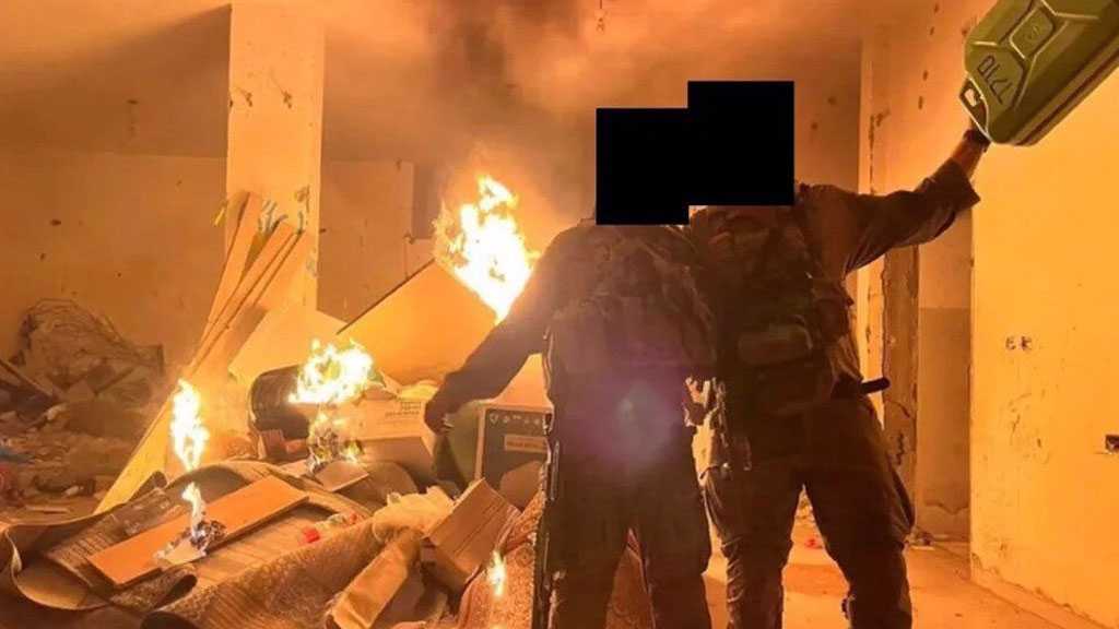“Israeli” Soldiers Torch Gaza Homes After Ceasefire Deal
