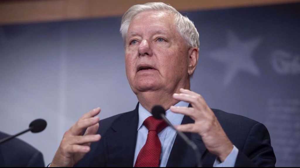US Senator Flags Possible Venezuela Land Strikes