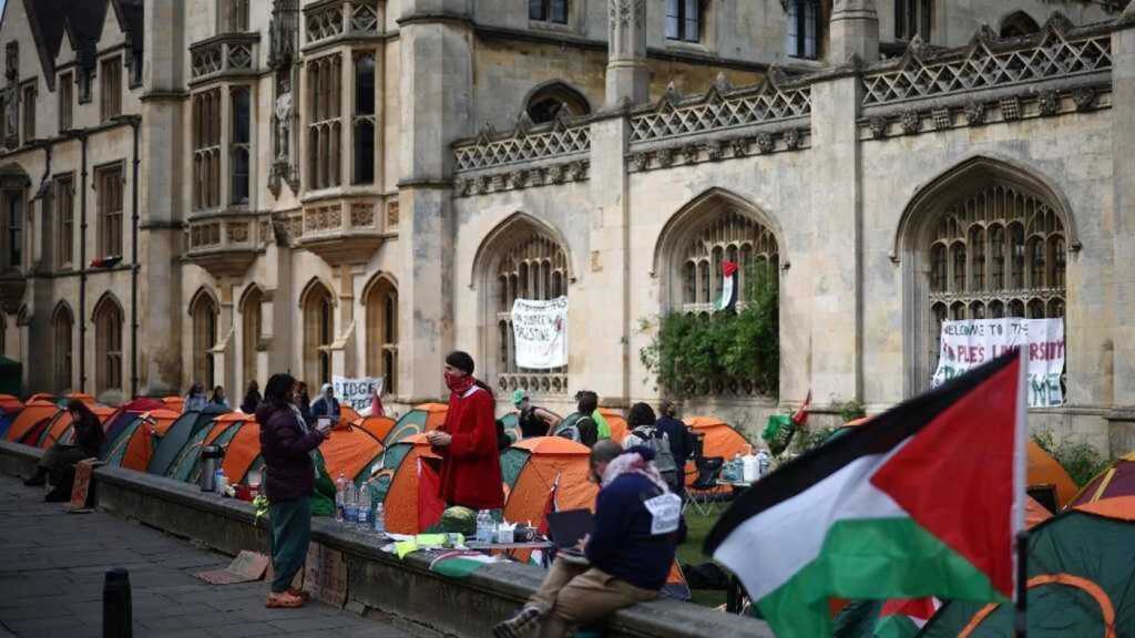 Cambridge Student Union Leaves NUS Amid Gaza Dispute.