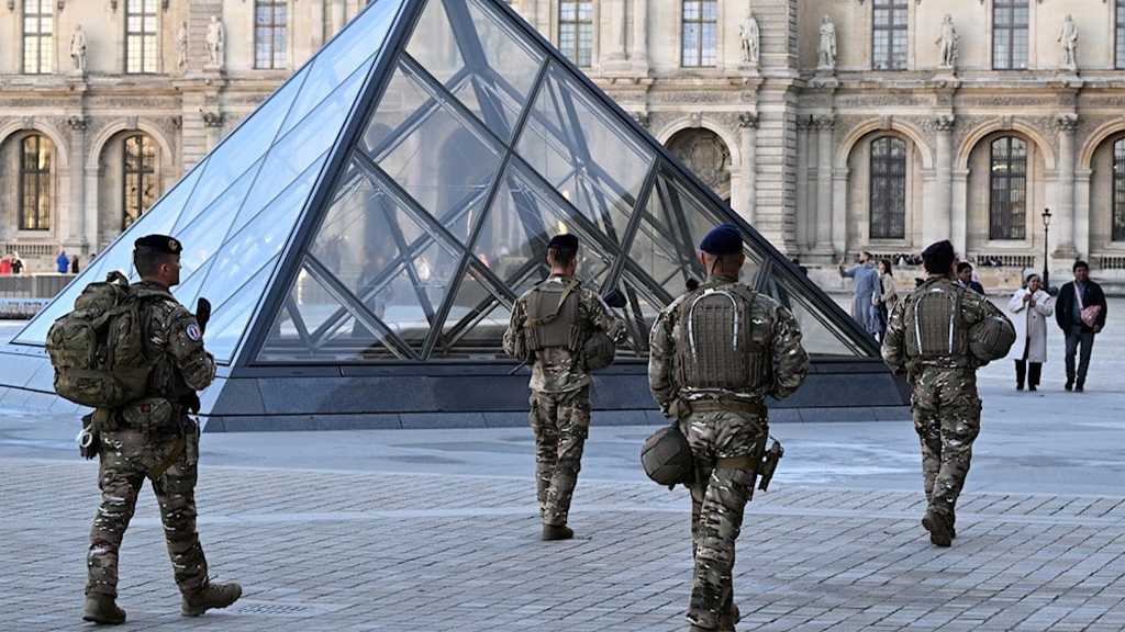 Louvre Ignored Darknet Offer to Buy Back Stolen Jewels, ’Israeli’ Cyber Firm Claims