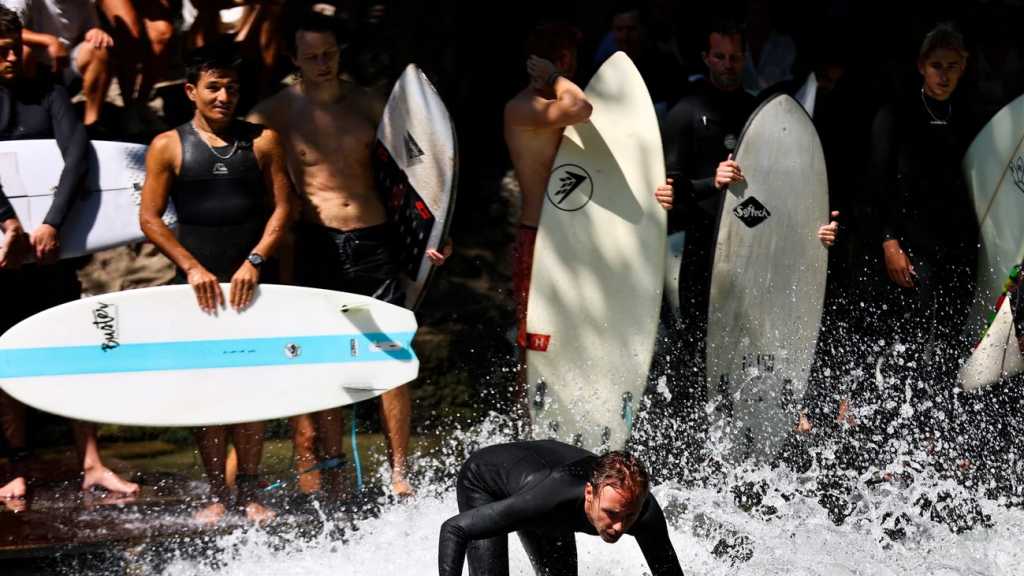 Munich Surfers Stunned as Iconic River Wave Disappears
