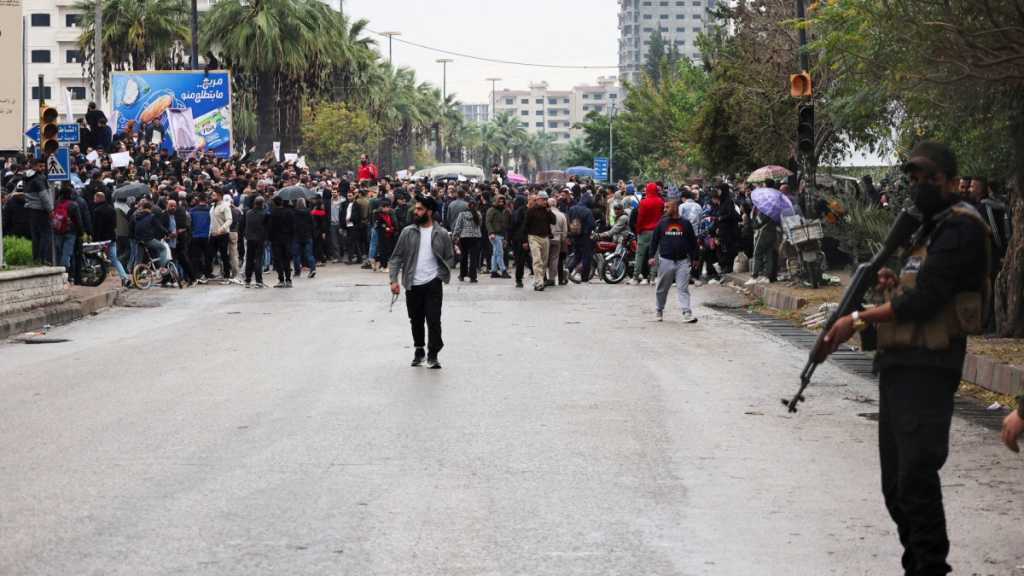 Syria’s Sectarian Violence Escalates: HTS Forces Open Fire on Peaceful Alawite Protesters 